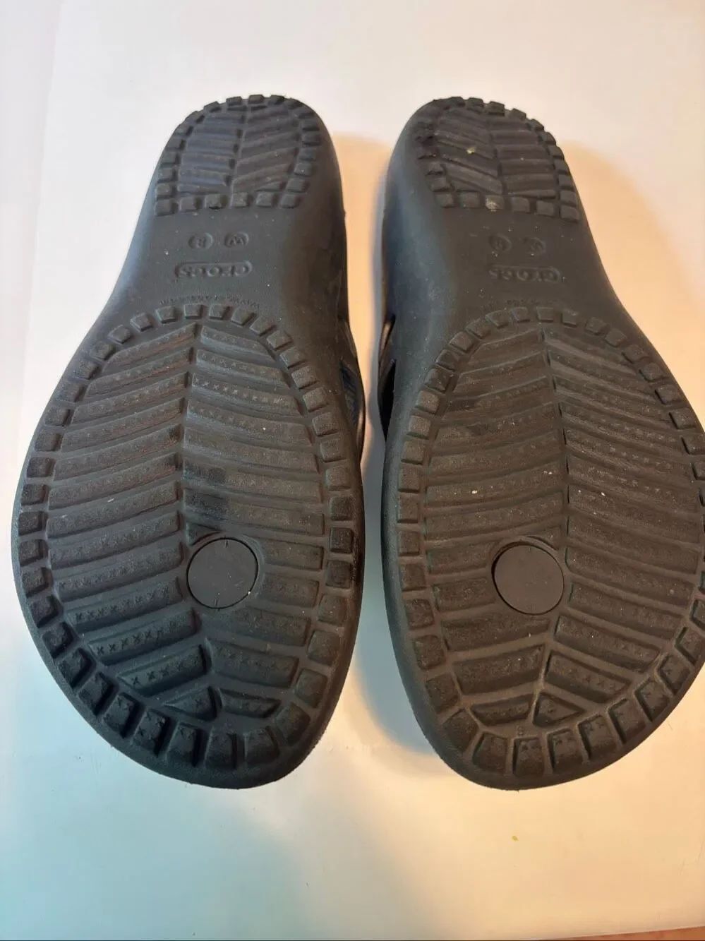 Crocs Flip Flops - Picture 3 of 3
